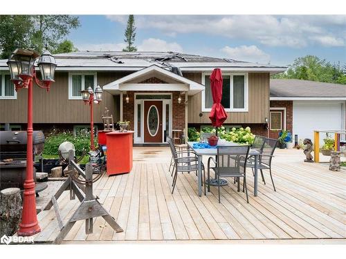 3180 Fleming Boulevard, Innisfil, ON - Outdoor With Deck Patio Veranda