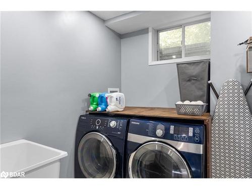 101 Wessenger Drive, Barrie, ON - Indoor Photo Showing Laundry Room