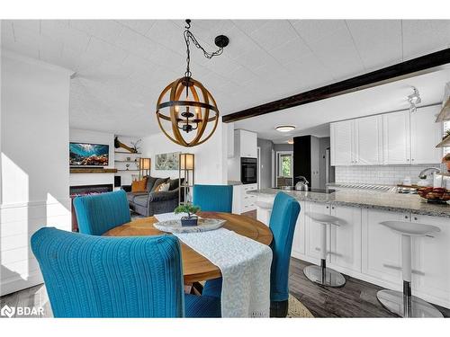 89 Wellington Street W, Barrie, ON - Indoor Photo Showing Dining Room