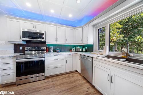 15 Island View Drive, Carling, ON - Indoor Photo Showing Kitchen