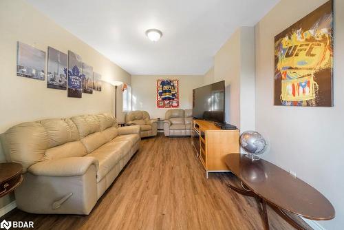 15 Island View Drive, Carling, ON - Indoor Photo Showing Living Room