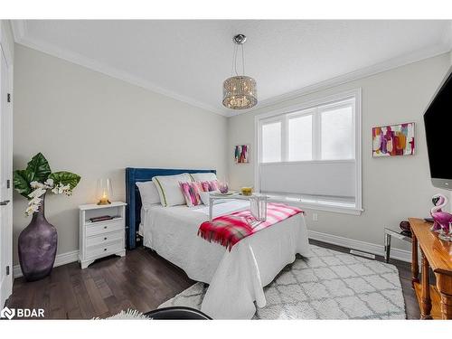 2248 Elana Drive, Severn, ON - Indoor Photo Showing Bedroom