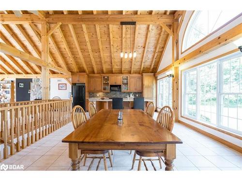 2140 Old Second Road S, Midhurst, ON - Indoor Photo Showing Dining Room