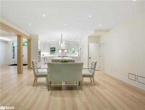 139 Mulcaster Street, Barrie, ON - Indoor Photo Showing Dining Room