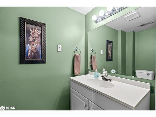 28 Charleson Drive, Barrie, ON - Indoor Photo Showing Bathroom