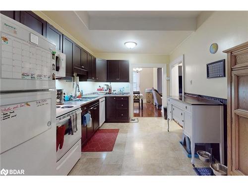 66 Parkside Drive, Barrie, ON - Indoor Photo Showing Kitchen