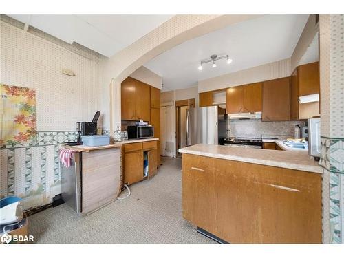 5 Belvedere Avenue, Parry Sound, ON - Indoor Photo Showing Kitchen