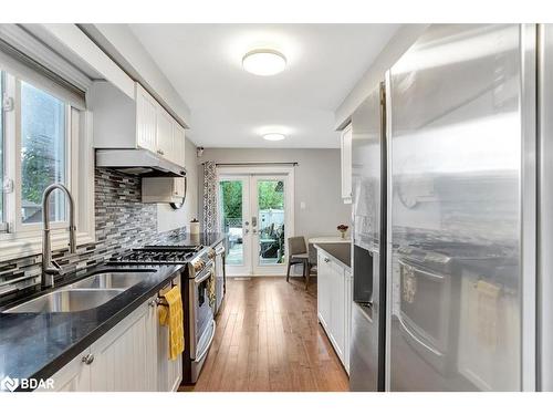 795 Rose Lane, Innisfil, ON - Indoor Photo Showing Kitchen With Double Sink With Upgraded Kitchen