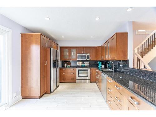 23-44 Trott Boulevard, Collingwood, ON - Indoor Photo Showing Kitchen