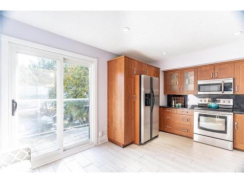 23-44 Trott Boulevard, Collingwood, ON - Indoor Photo Showing Kitchen