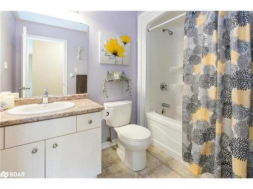 8 St Pauls Place, Orangeville, ON - Indoor Photo Showing Bathroom