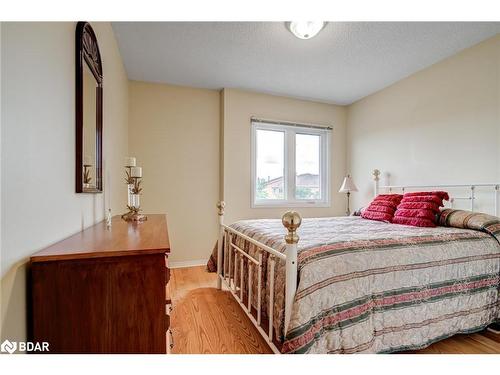 8 Appleton Trail, Brampton, ON - Indoor Photo Showing Bedroom