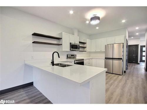 B-23 Gray Street, Coldwater, ON - Indoor Photo Showing Kitchen With Double Sink With Upgraded Kitchen