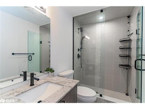 610-10 Culinary Lane, Barrie, ON - Indoor Photo Showing Bathroom