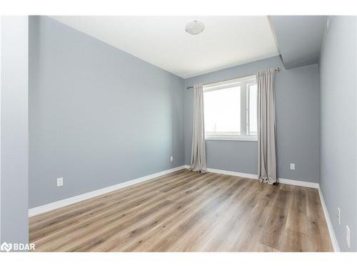 305-295 Cundles Road East Road E, Barrie, ON - Indoor Photo Showing Other Room