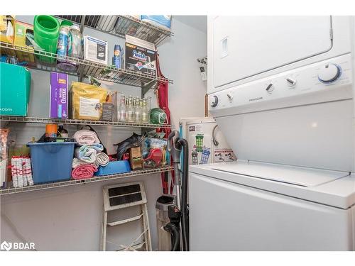 305-295 Cundles Road East Road E, Barrie, ON - Indoor Photo Showing Laundry Room