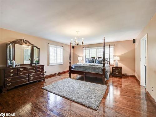 14902 Mount Pleasant Road, Caledon, ON - Indoor Photo Showing Bedroom