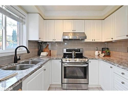 49 Skylark Drive, Vaughan, ON - Indoor Photo Showing Kitchen With Double Sink