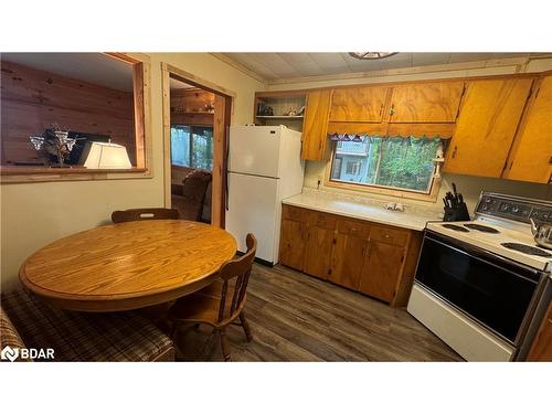 51 Bayside Drive, Mcmurrich/Monteith, ON - Indoor Photo Showing Kitchen