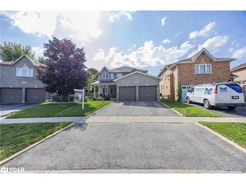 34 Batteaux Street, Barrie, ON - Outdoor With Facade