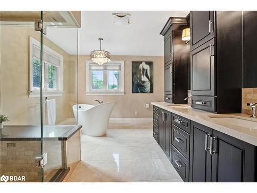 25 Grand Forest Drive, Barrie, ON - Indoor Photo Showing Bathroom