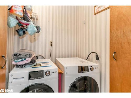 176 Farlain Lake Road E, Tiny, ON - Indoor Photo Showing Laundry Room