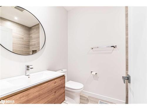 33 Coshs Road, Bobcaygeon, ON - Indoor Photo Showing Bathroom