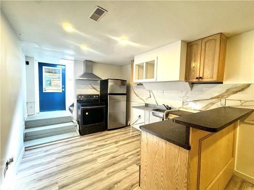 575 Sundial Drive, Orillia, ON - Indoor Photo Showing Kitchen