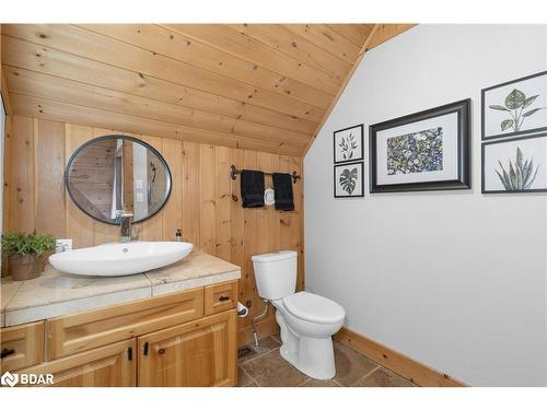 17 Bridle Path, Oro-Medonte, ON - Indoor Photo Showing Bathroom