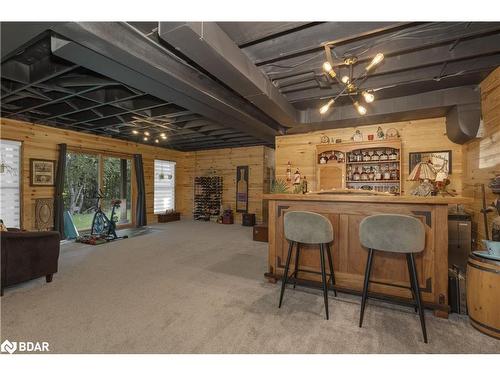 17 Bridle Path, Oro-Medonte, ON - Indoor Photo Showing Other Room