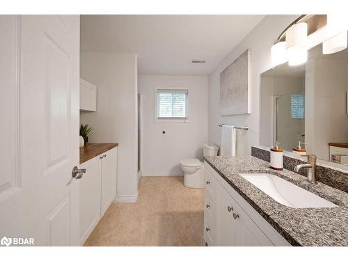 13 Thompson Drive, Port Dover, ON - Indoor Photo Showing Bathroom