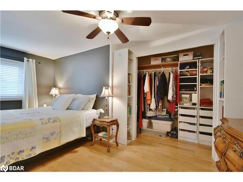 379 Old Muskoka Road, Orillia, ON - Indoor Photo Showing Bedroom