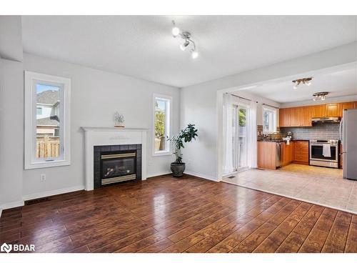 2173 Crestmont Drive, Oakville, ON - Indoor Photo Showing Living Room With Fireplace