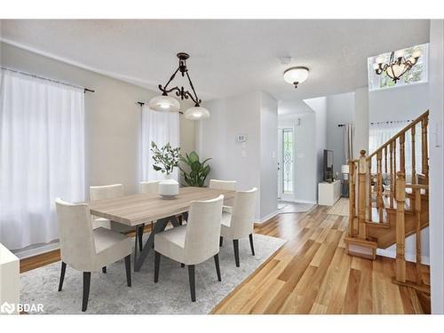 2173 Crestmont Drive, Oakville, ON - Indoor Photo Showing Dining Room