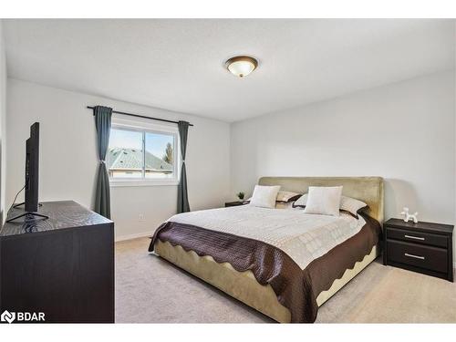 2173 Crestmont Drive, Oakville, ON - Indoor Photo Showing Bedroom