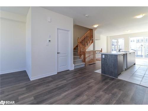 15 Lana Circle, Wasaga Beach, ON - Indoor