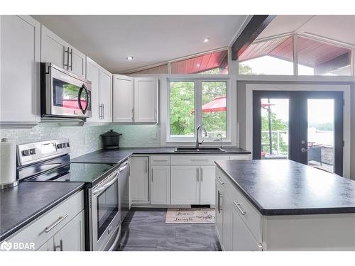 143 Hwy 612, Seguin, ON - Indoor Photo Showing Kitchen With Double Sink