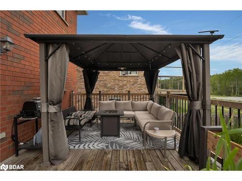 217 Pringle Drive, Barrie, ON - Outdoor With Deck Patio Veranda With Exterior