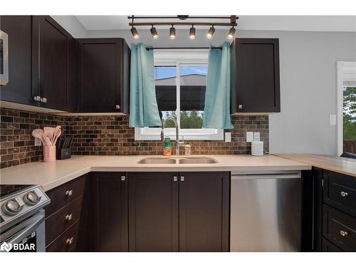 217 Pringle Drive, Barrie, ON - Indoor Photo Showing Kitchen With Double Sink