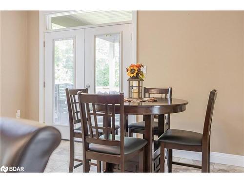 3375 Line 6 North Line, Oro-Medonte, ON - Indoor Photo Showing Dining Room