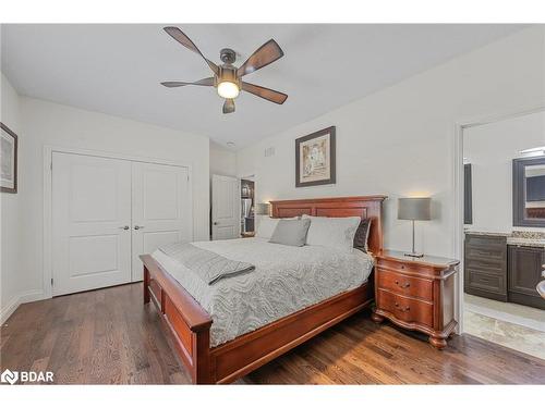 3375 Line 6 North Line, Oro-Medonte, ON - Indoor Photo Showing Bedroom