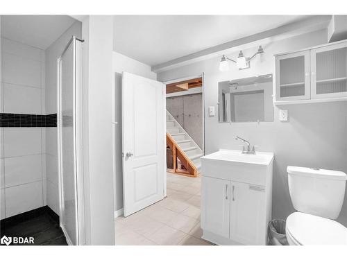 29 Roman Crescent, Brantford, ON - Indoor Photo Showing Bathroom