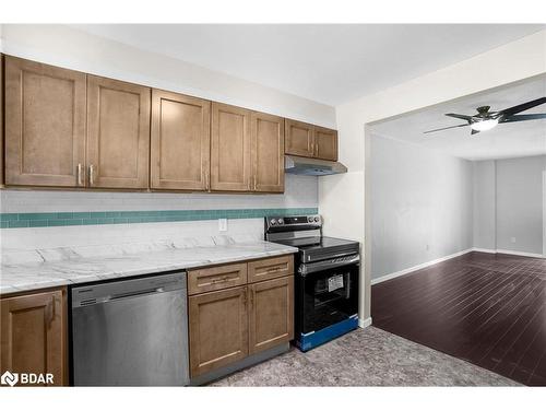 29 Roman Crescent, Brantford, ON - Indoor Photo Showing Kitchen