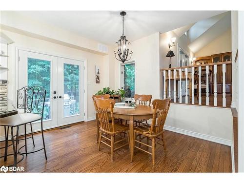 7 Nordic Trail, Oro-Medonte, ON - Indoor Photo Showing Dining Room