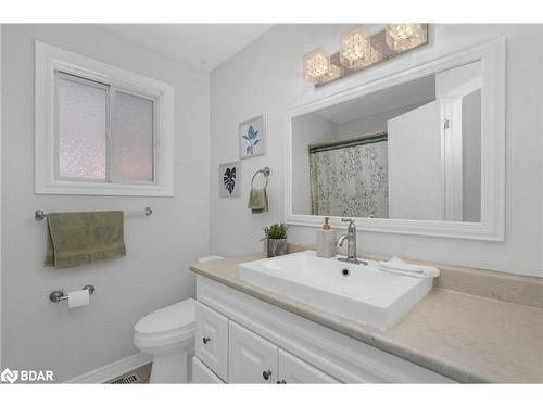 24 Mcveigh Drive, Barrie, ON - Indoor Photo Showing Bathroom