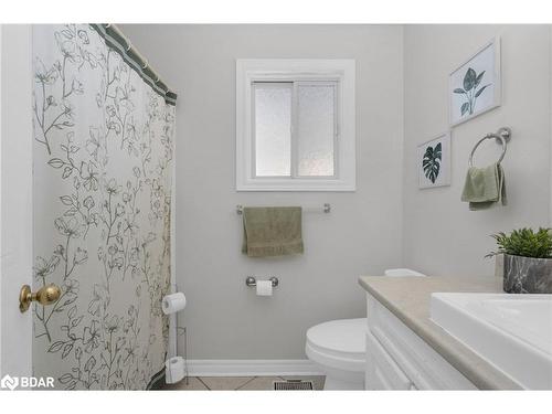 24 Mcveigh Drive, Barrie, ON - Indoor Photo Showing Bathroom