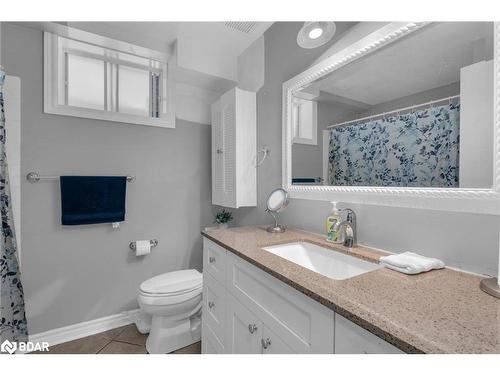 24 Mcveigh Drive, Barrie, ON - Indoor Photo Showing Bathroom