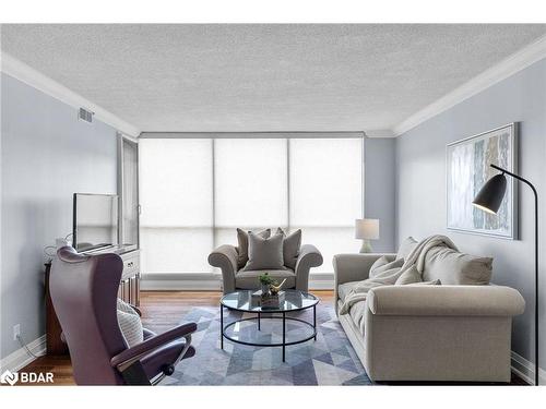 808-65 Ellen Street, Barrie, ON - Indoor Photo Showing Living Room