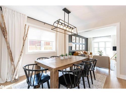 993 Whitney Crescent, Midland, ON - Indoor Photo Showing Dining Room