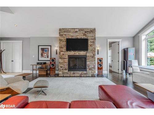 36 Lilac Lane, Midhurst, ON - Indoor Photo Showing Living Room With Fireplace